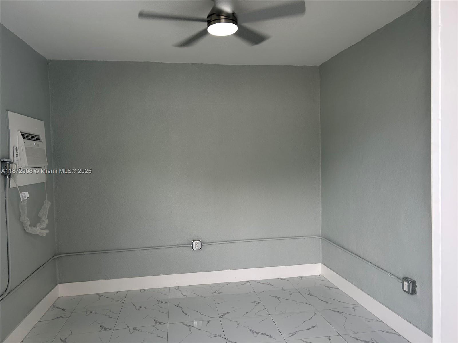 Discover the perfect coastal efficiency in an up-and-coming neighborhood, just minutes from Hallandale beach and plenty other shopping attractions! This charming space features brand-new flooring, modern bathroom tile, and updated fixtures, all designed for comfort and style. Ideal for those who value convenience and privacy in a vibrant area. Don’t miss out on this gem!