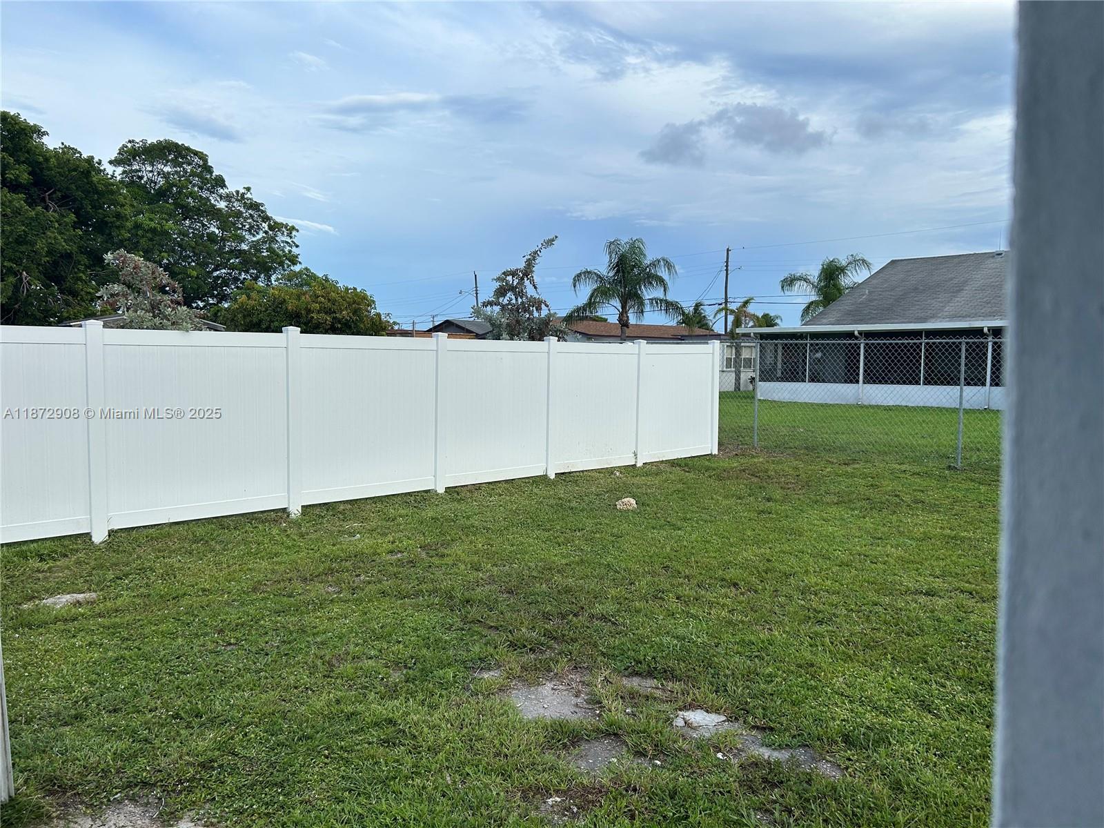 CARVER RANCHES - Residential Lease