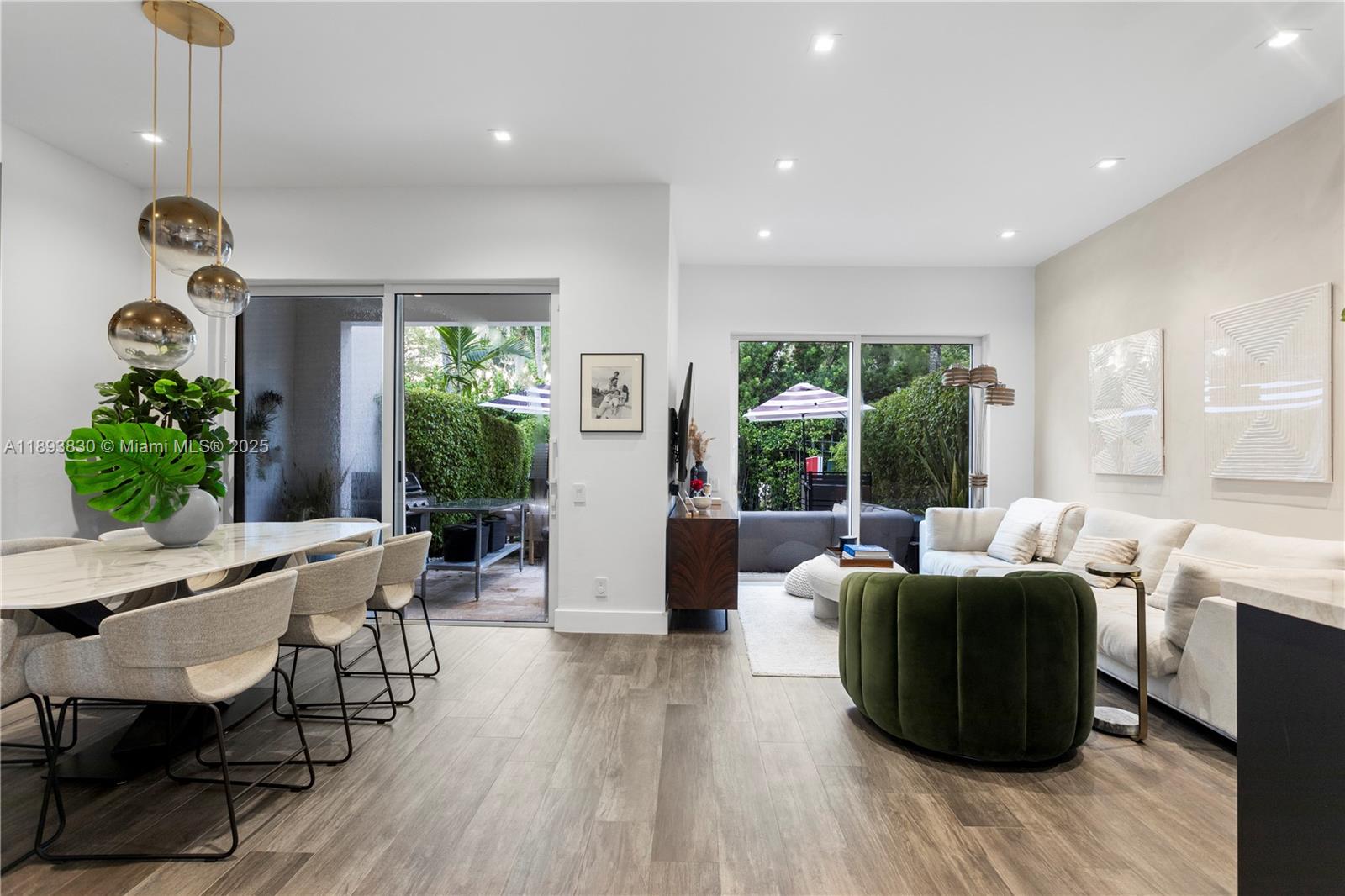 THREE ISLANDS 3RD SECTION - Residential
