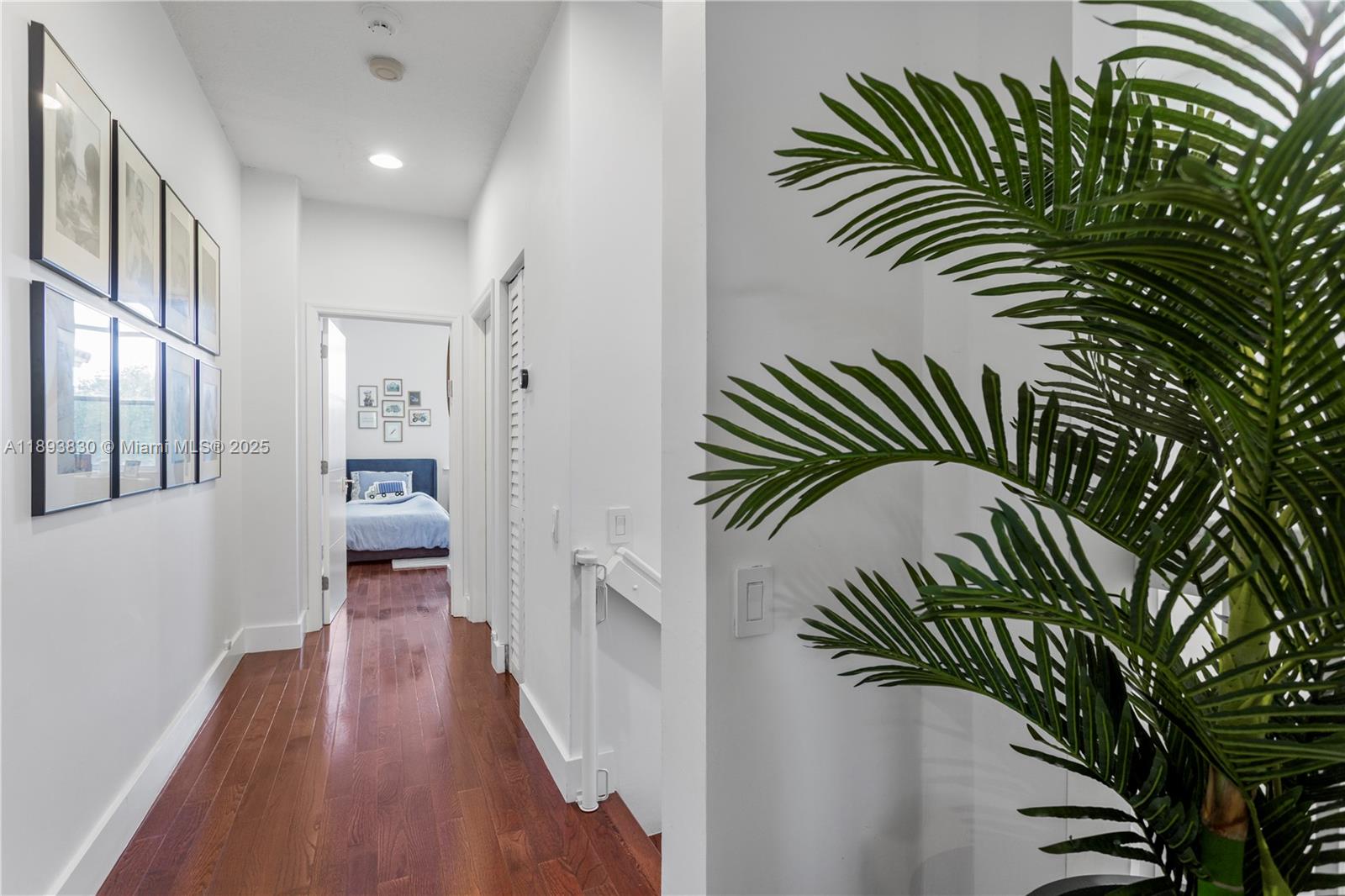 THREE ISLANDS 3RD SECTION - Residential