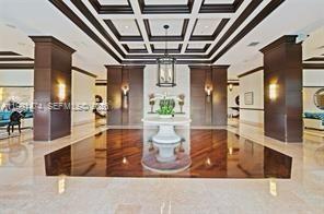 HARBOR TOWERS - Residential