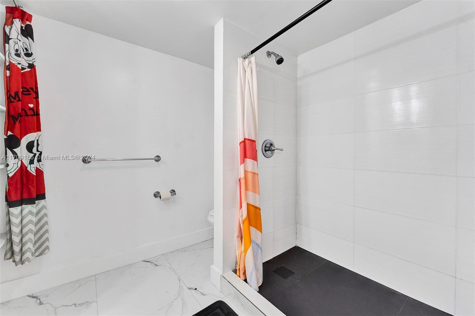 COLLIER MANOR FIRST ADD - Residential