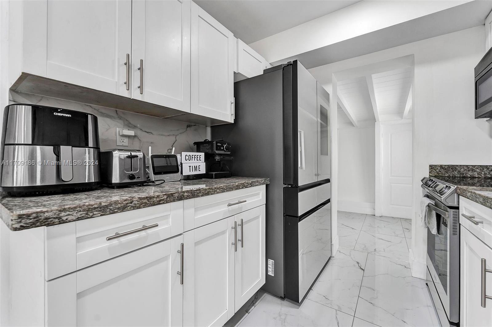 COLLIER MANOR FIRST ADD - Residential
