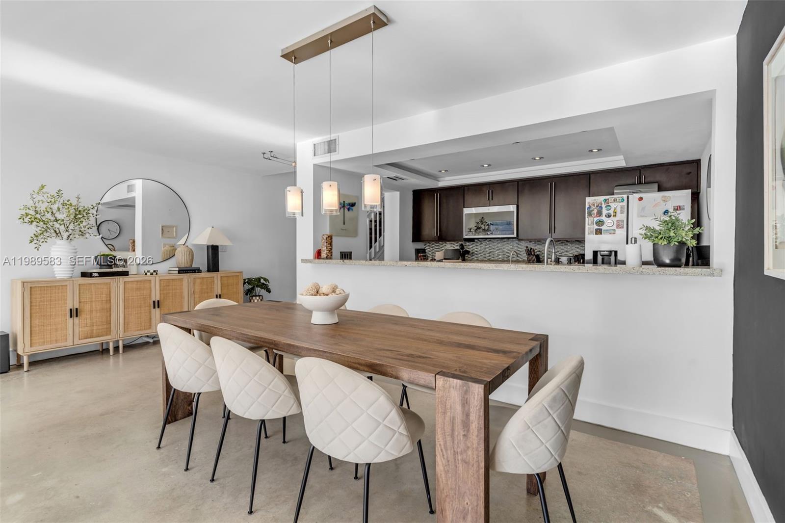 CALUSA POINT - Residential