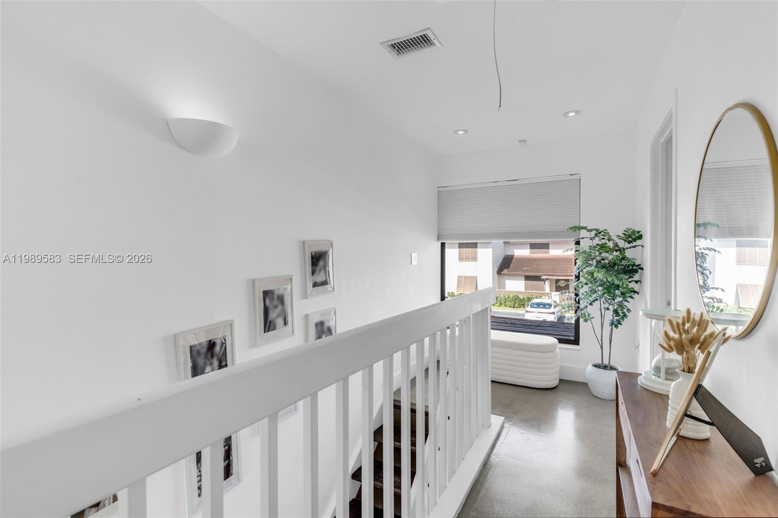 CALUSA POINT - Residential