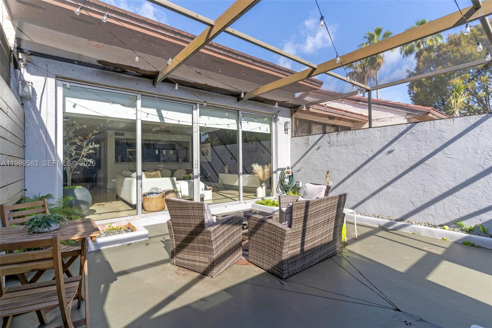 CALUSA POINT - Residential