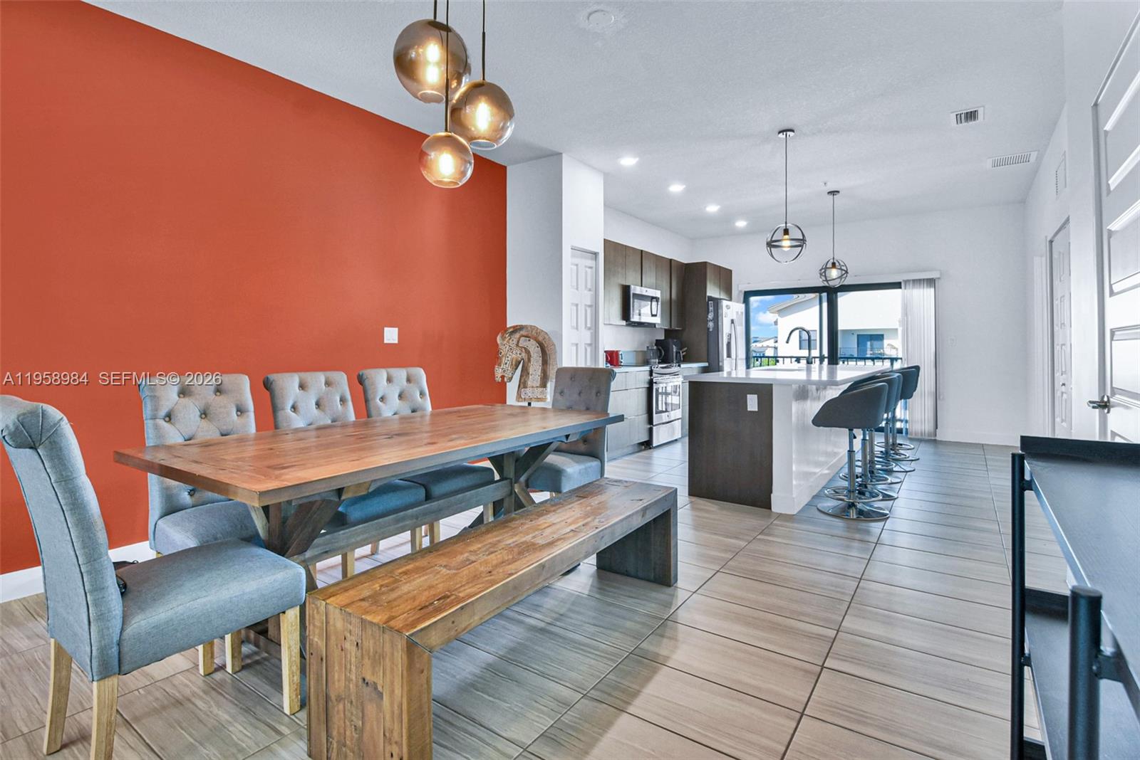 GRAND BAY SOUTH VILLAS - Residential Lease