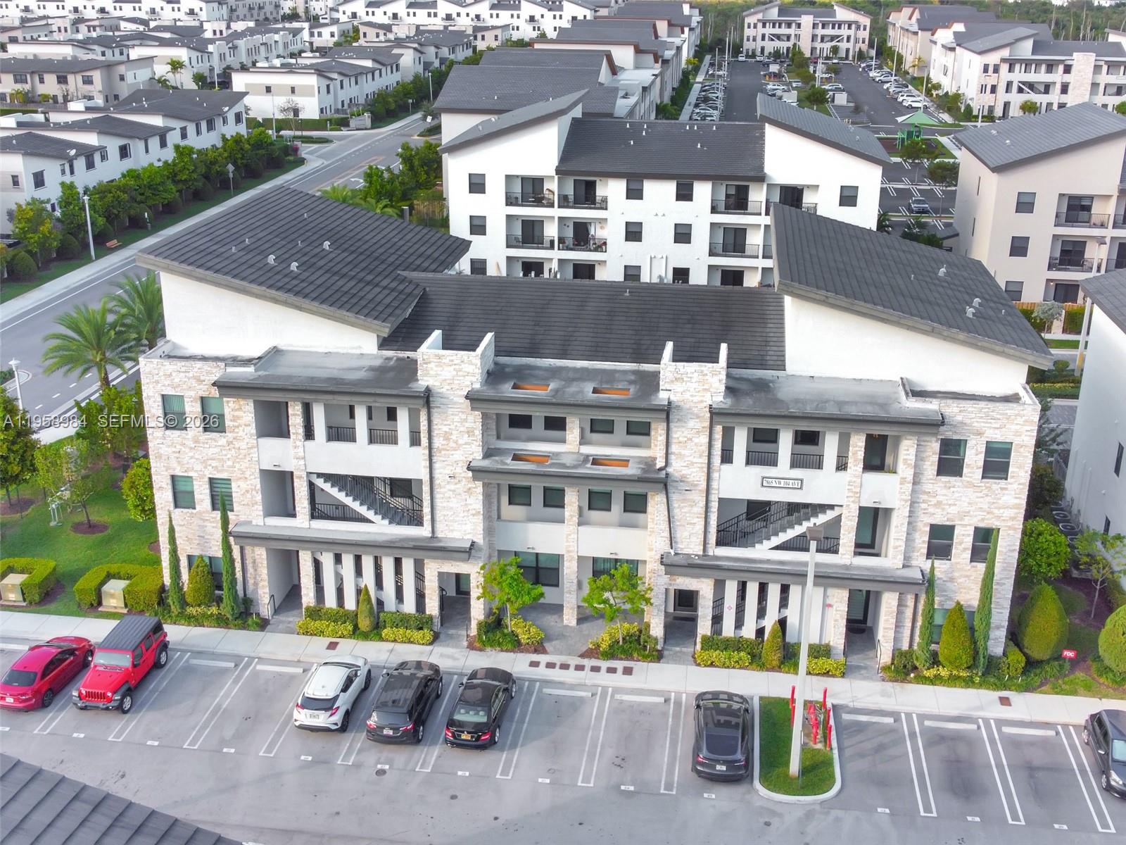 GRAND BAY SOUTH VILLAS - Residential Lease