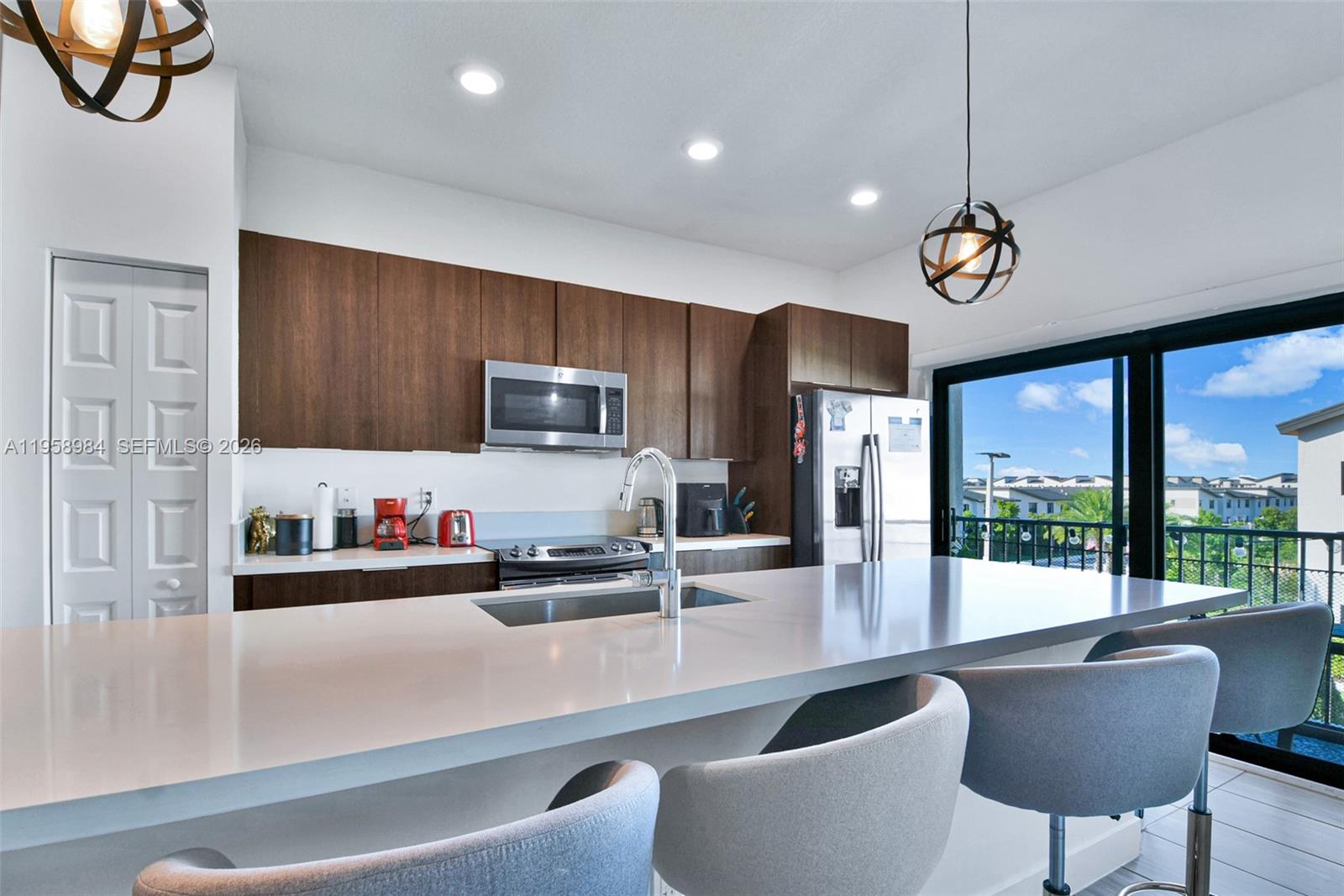 GRAND BAY SOUTH VILLAS - Residential Lease