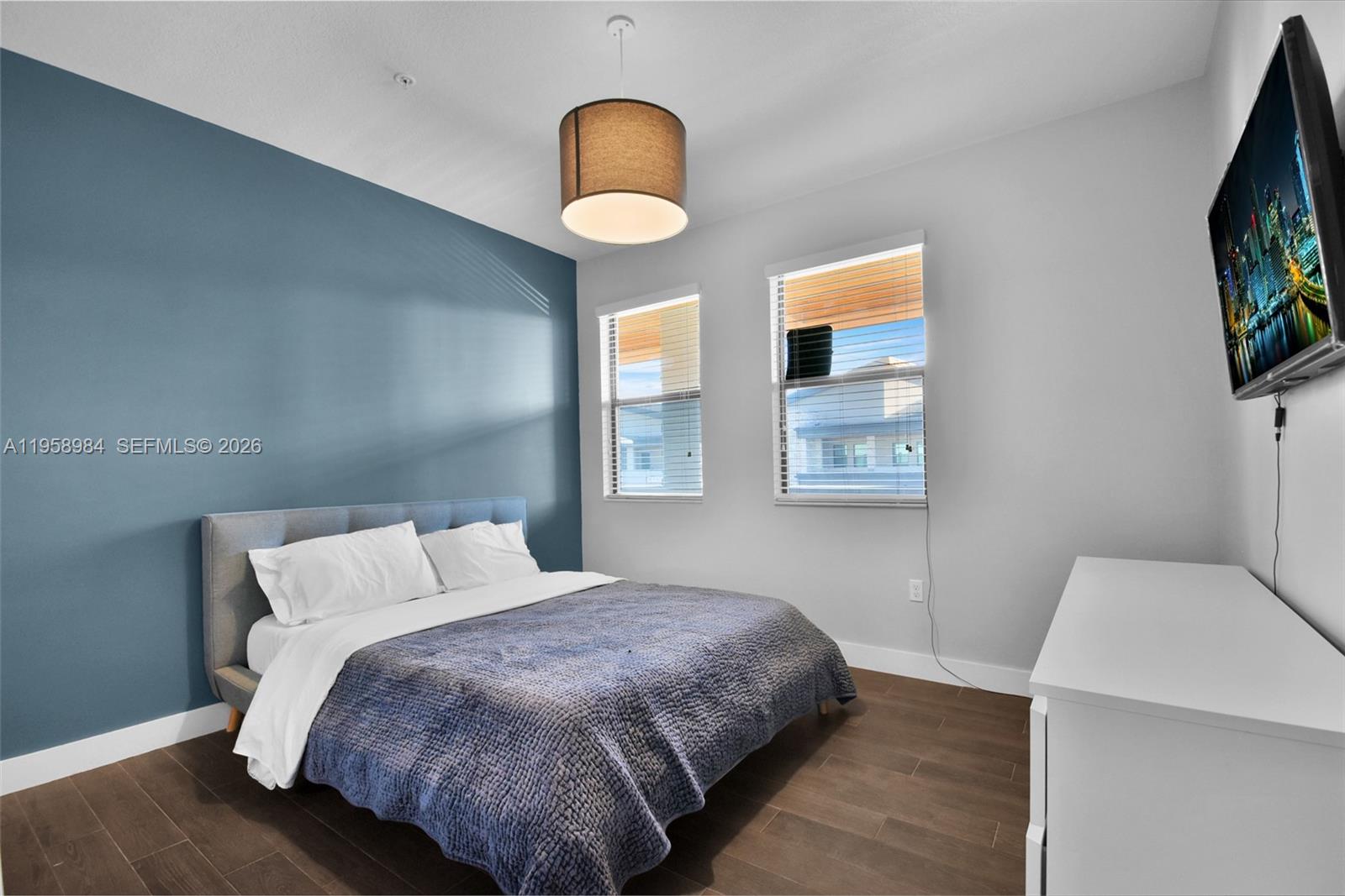 GRAND BAY SOUTH VILLAS - Residential Lease