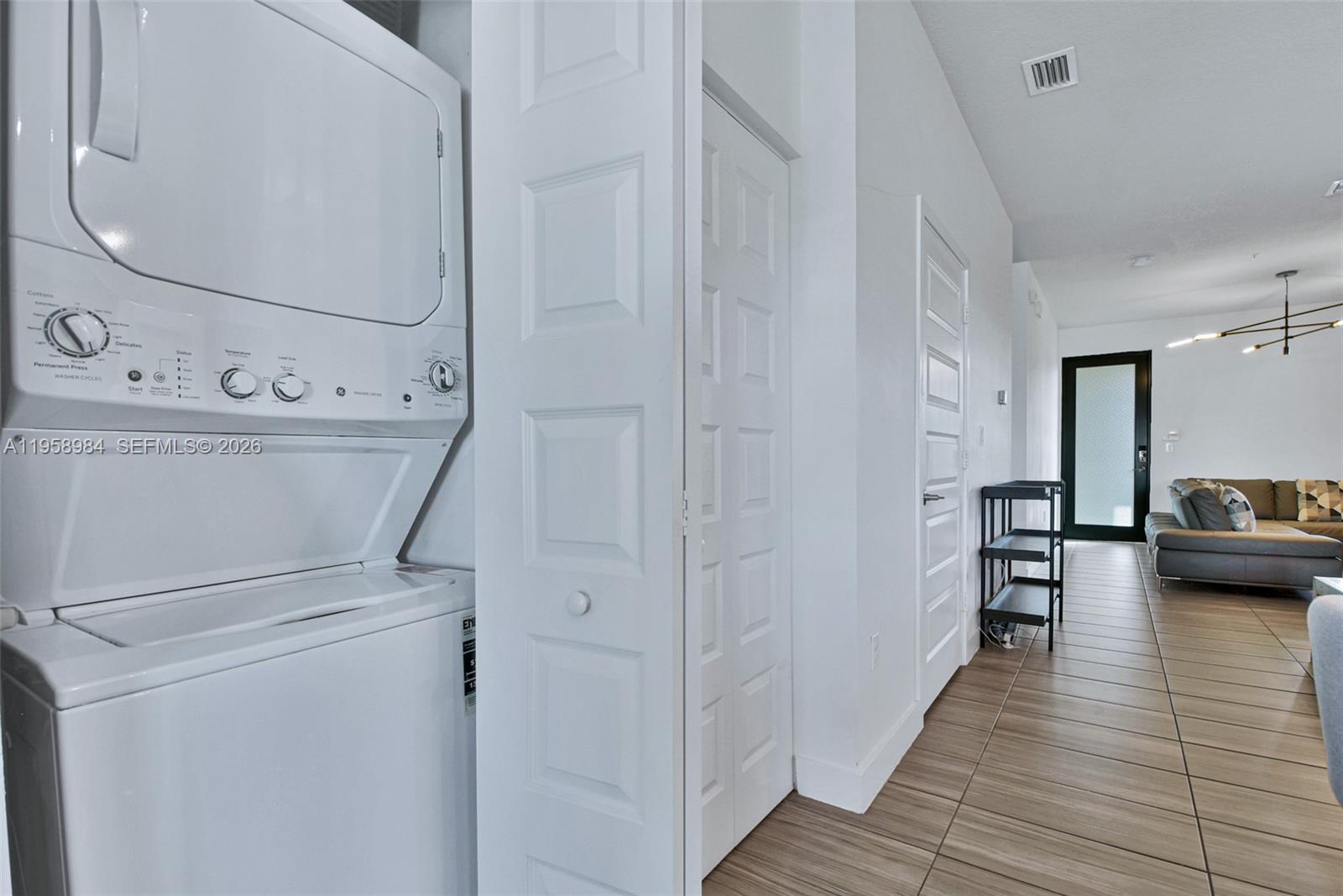 GRAND BAY SOUTH VILLAS - Residential Lease