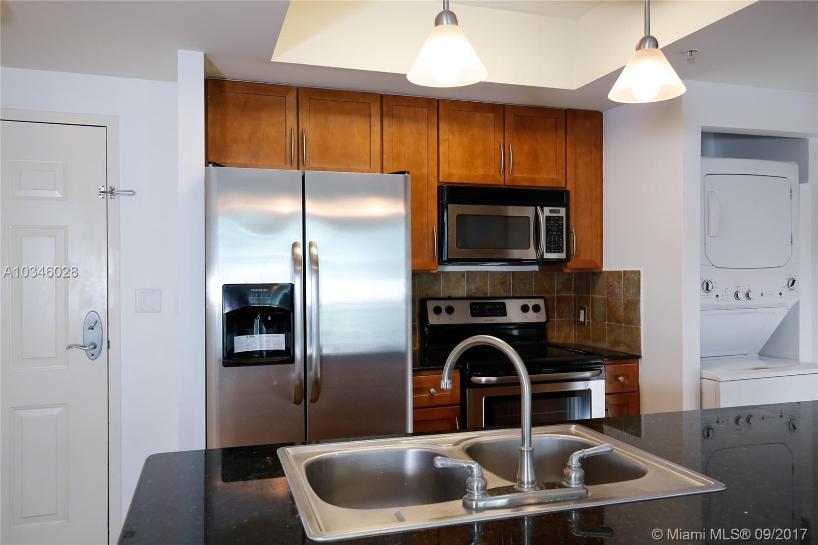 CITE CONDO - Residential Lease