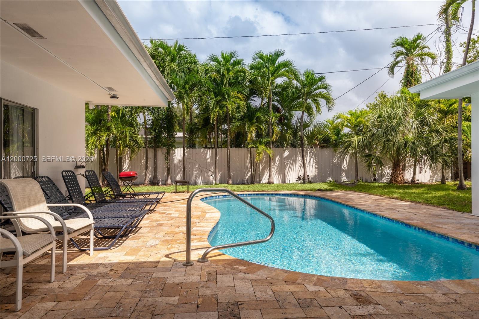 ENCHANTED LAKE SEC 2 - AN - Residential Lease