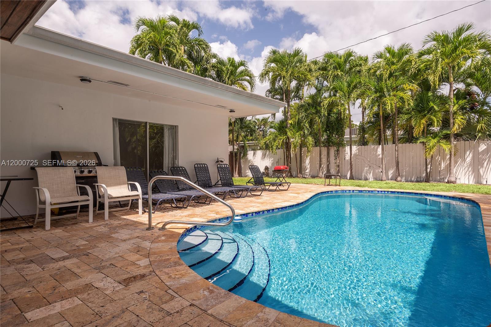 ENCHANTED LAKE SEC 2 - AN - Residential Lease