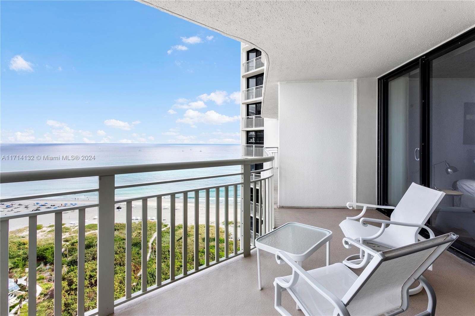 TIARA CONDO - Residential