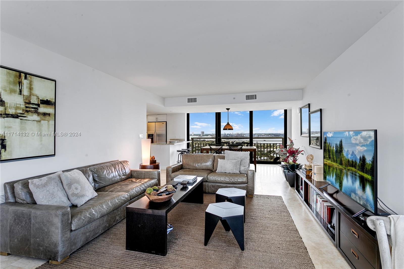 TIARA CONDO - Residential