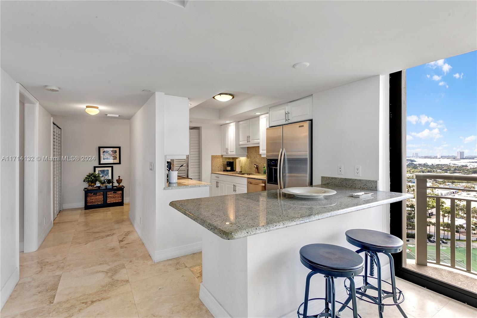 TIARA CONDO - Residential