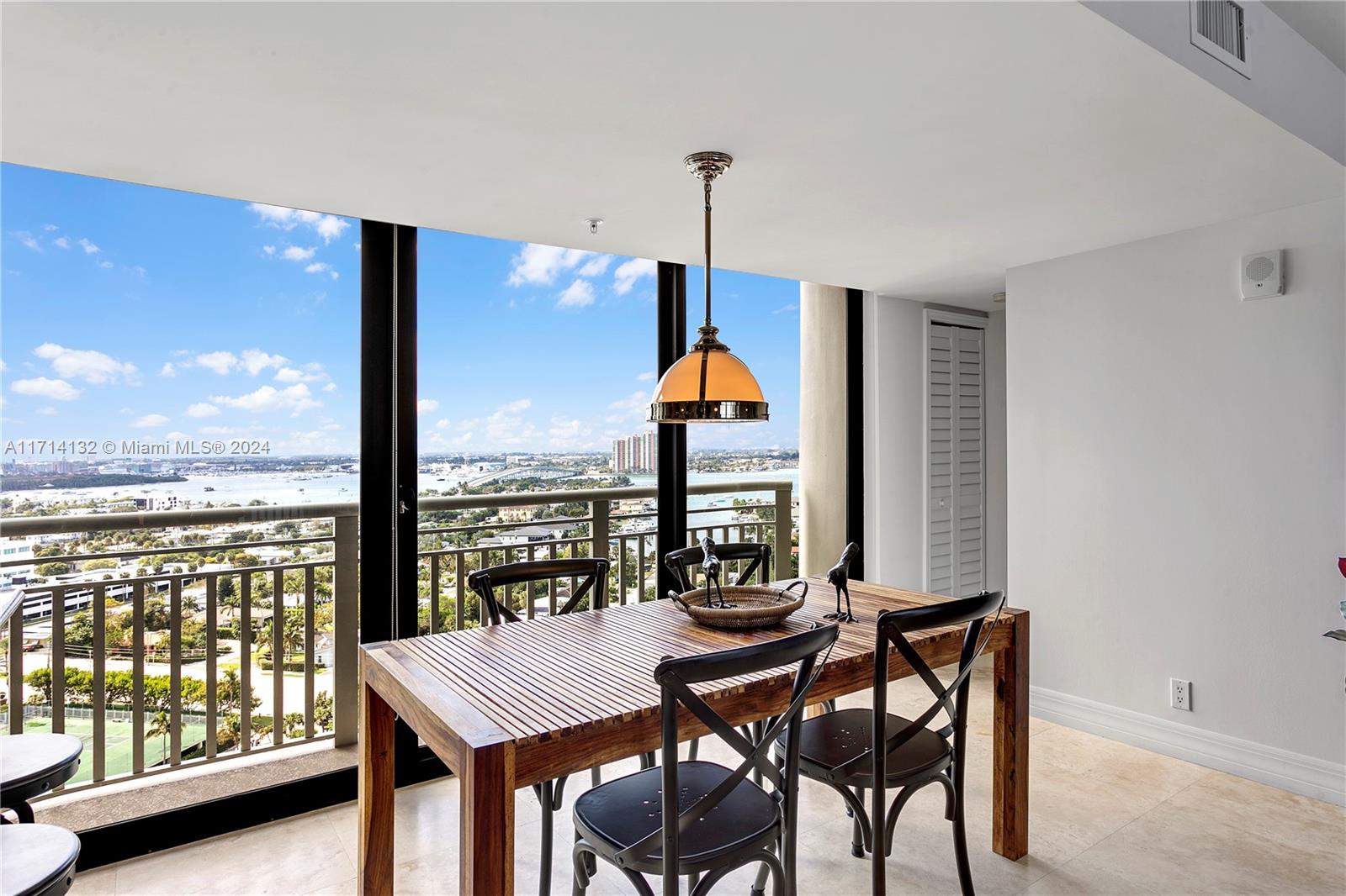 TIARA CONDO - Residential