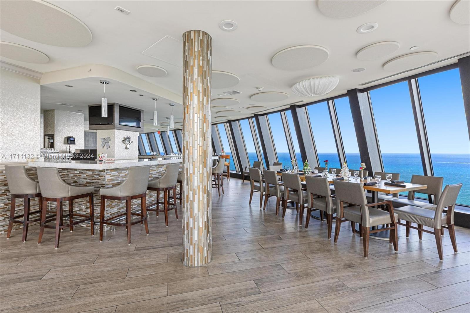 TIARA CONDO - Residential