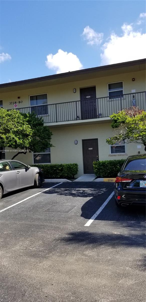 3752 NW 91 LN 3752