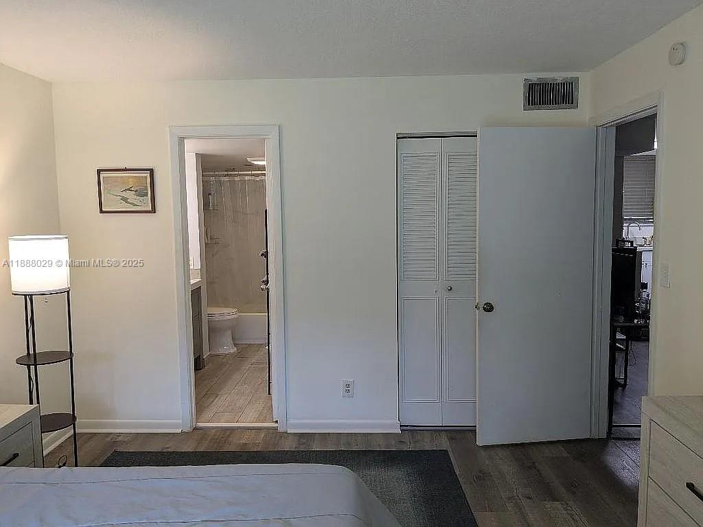VILLAS AT MEADOW LAKES CO - Residential