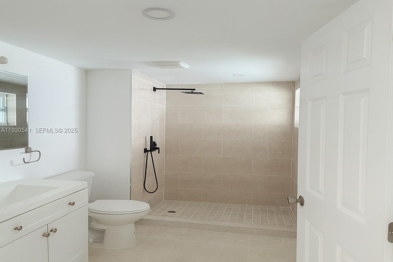 NORTH WEST LAUDERDALE - Residential