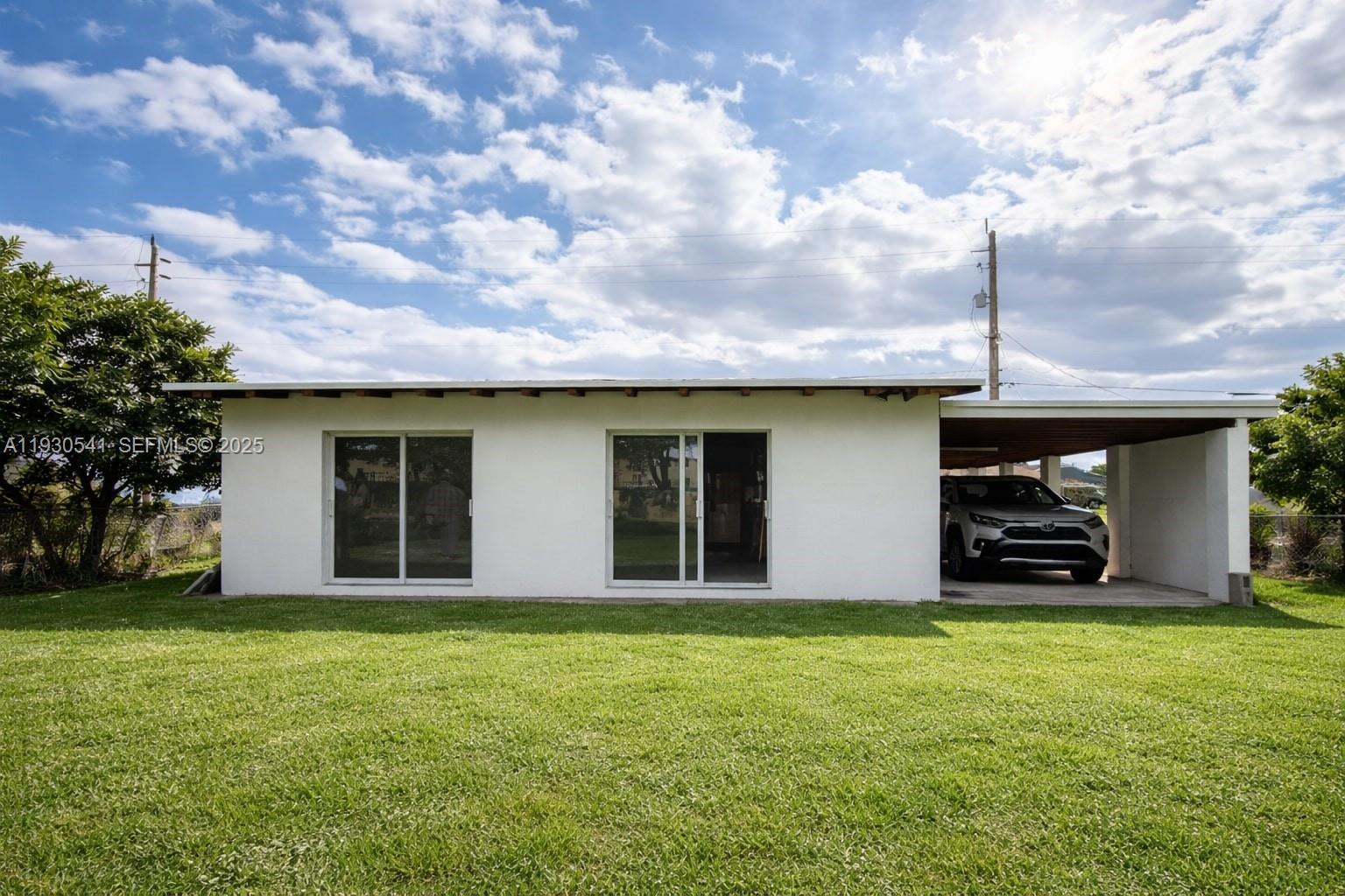 NORTH WEST LAUDERDALE - Residential