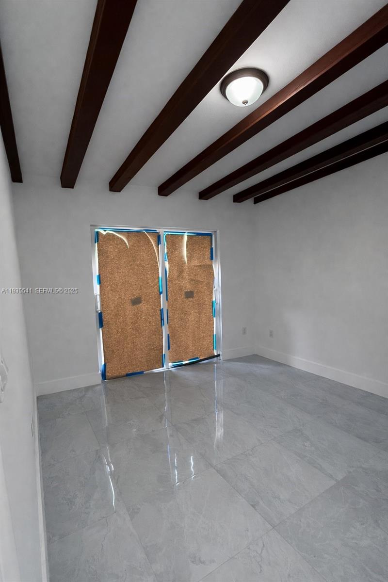 NORTH WEST LAUDERDALE - Residential