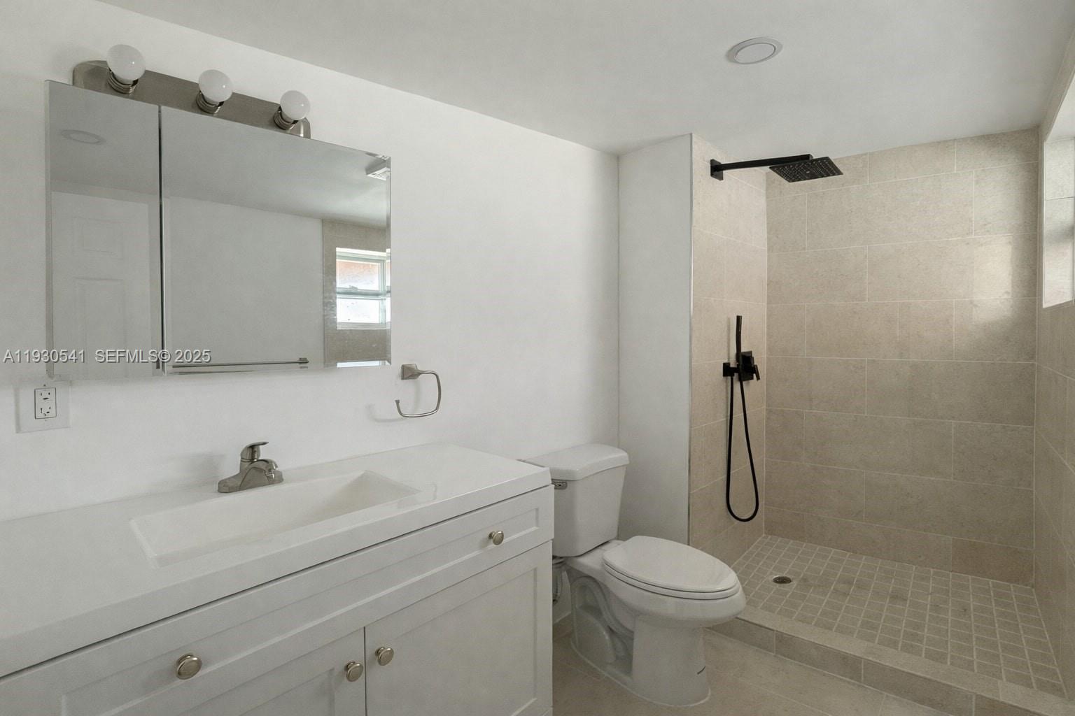 NORTH WEST LAUDERDALE - Residential