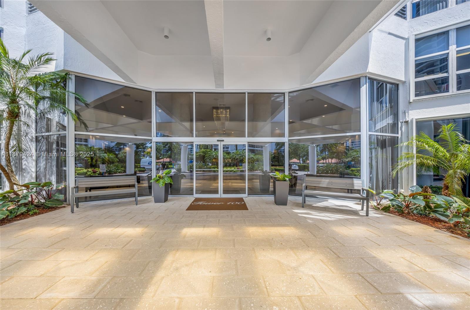 MYSTIC POINTE CONDO NO TW - Residential