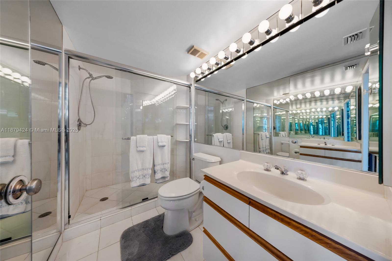 MYSTIC POINTE CONDO NO TW - Residential