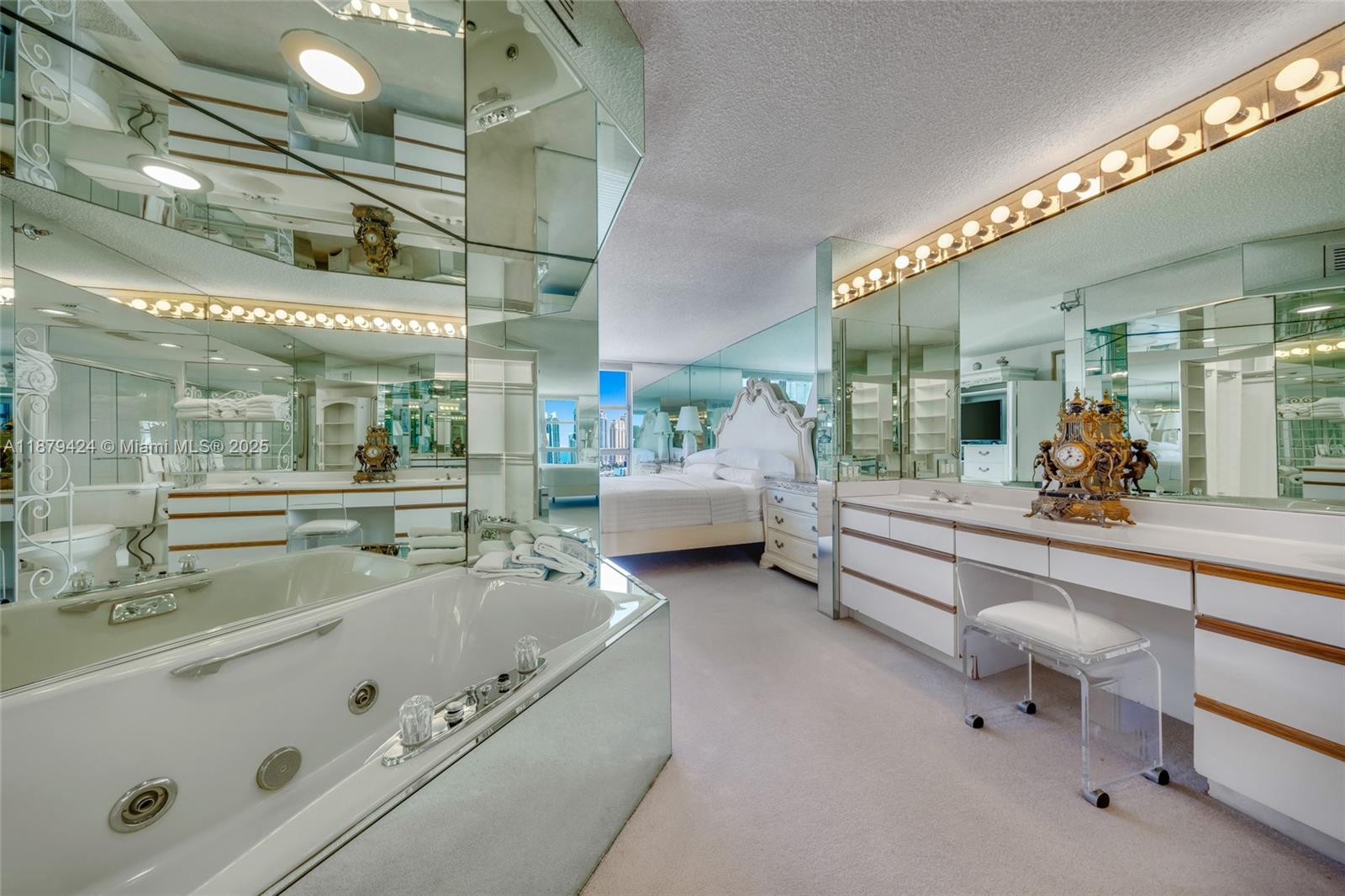 MYSTIC POINTE CONDO NO TW - Residential