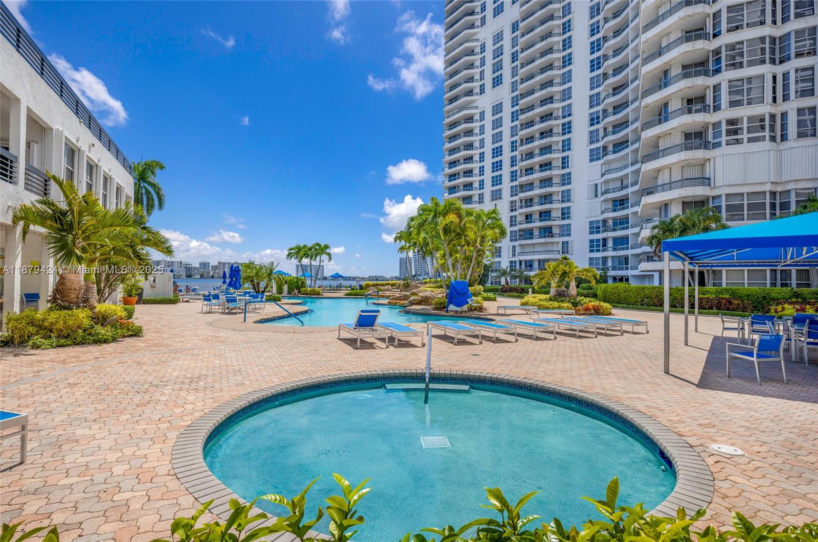 MYSTIC POINTE CONDO NO TW - Residential
