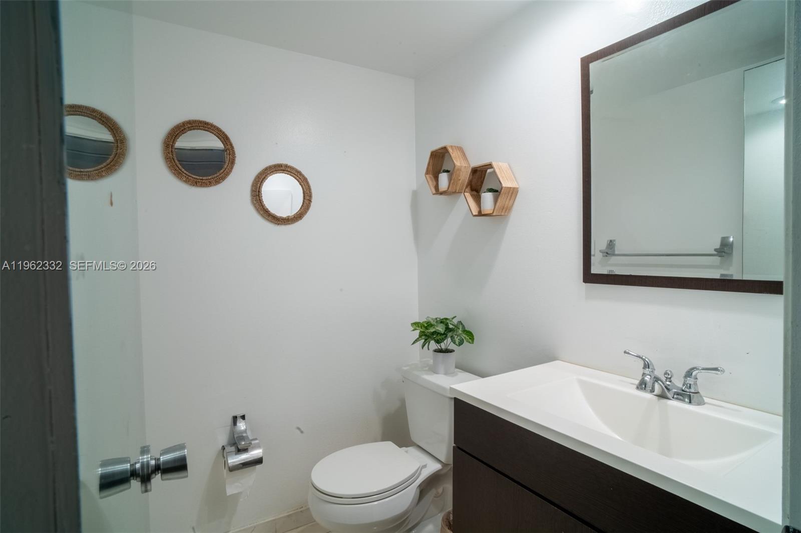 NO 112 PALM-AIRE COUNTRY - Residential