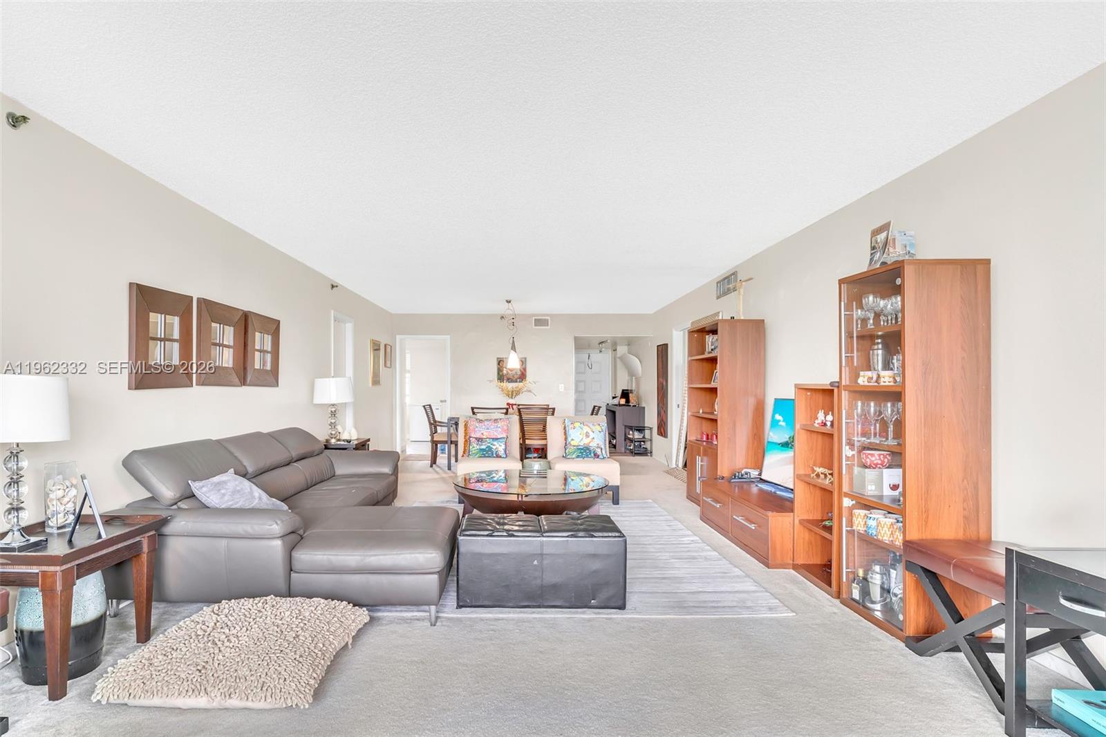 NO 112 PALM-AIRE COUNTRY - Residential