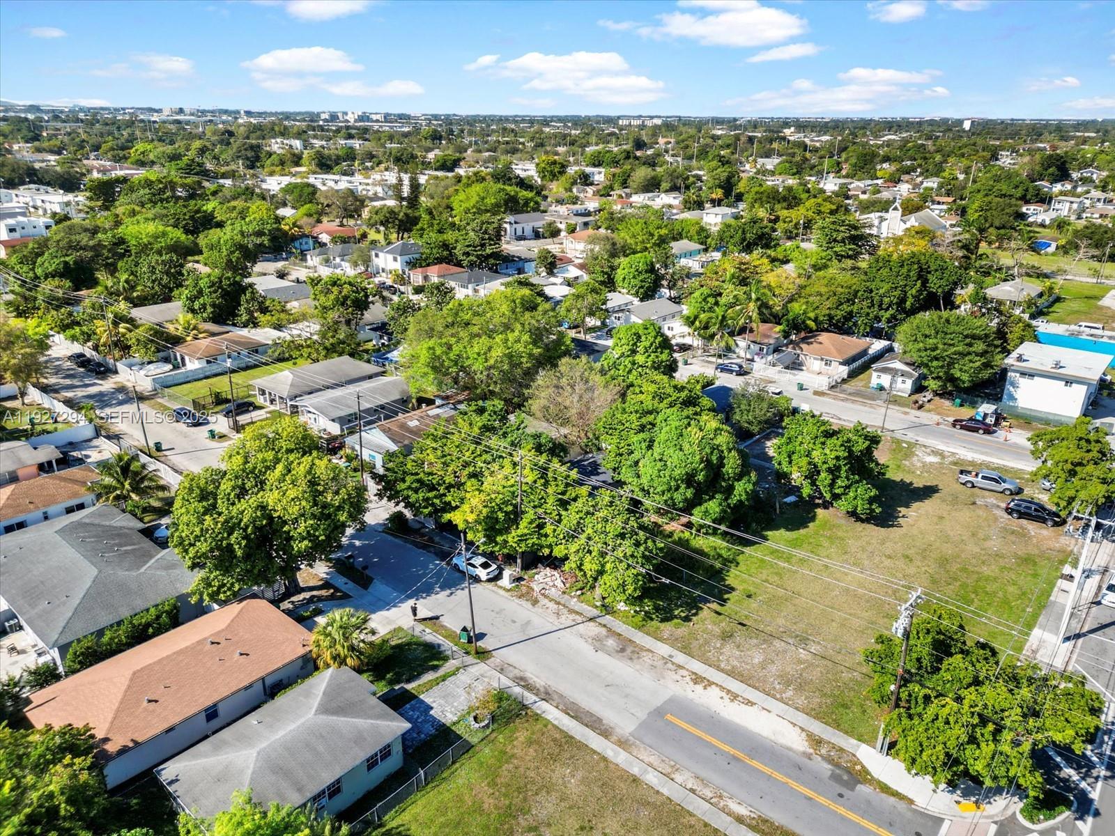 LIBERTY CITY - Residential