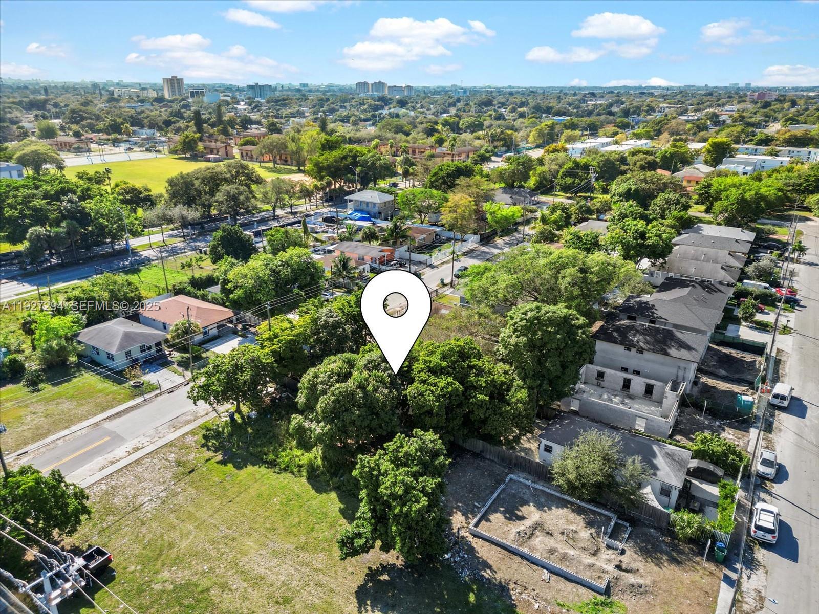 LIBERTY CITY - Residential