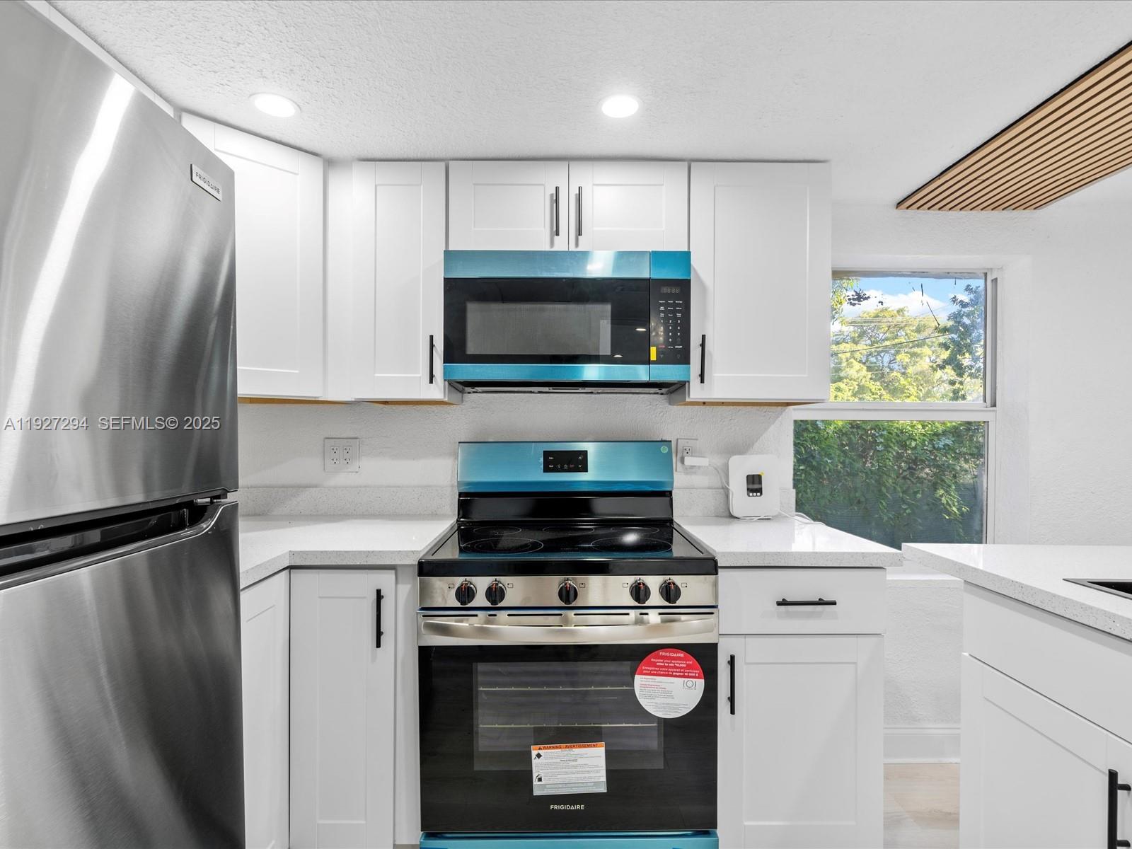 LIBERTY CITY - Residential