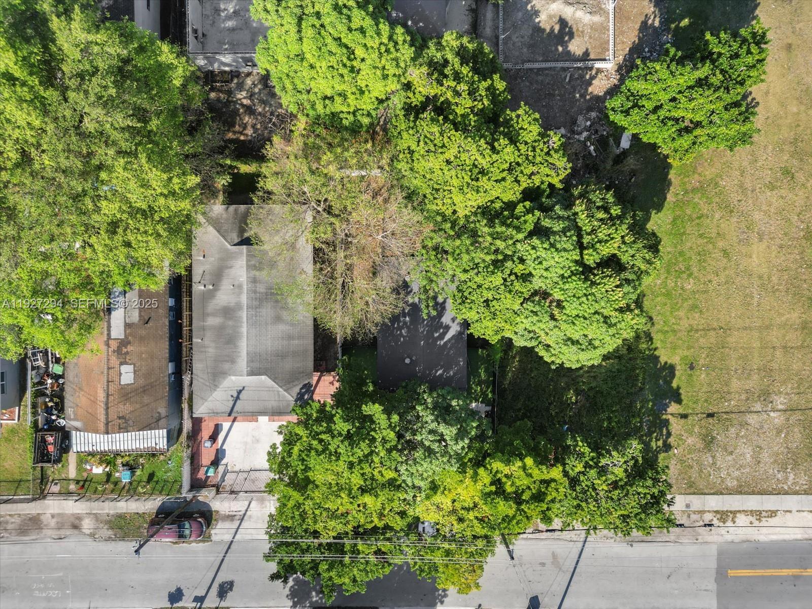 LIBERTY CITY - Residential