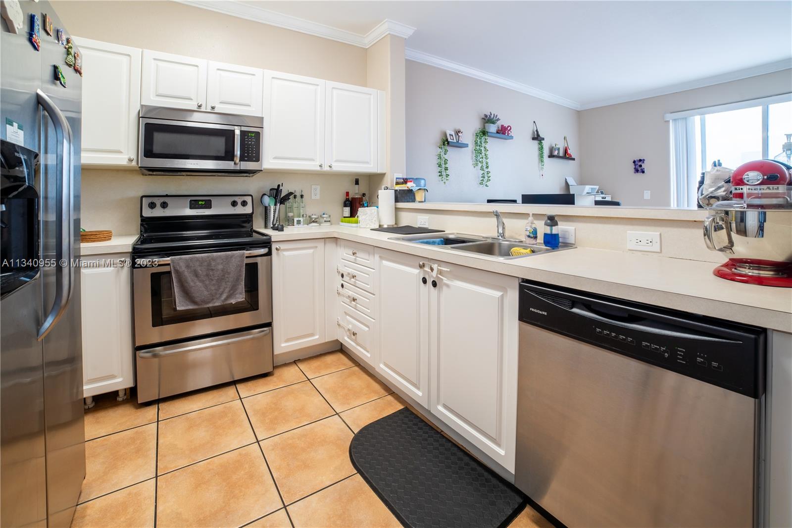 COSTA LINDA CONDO - Residential Lease