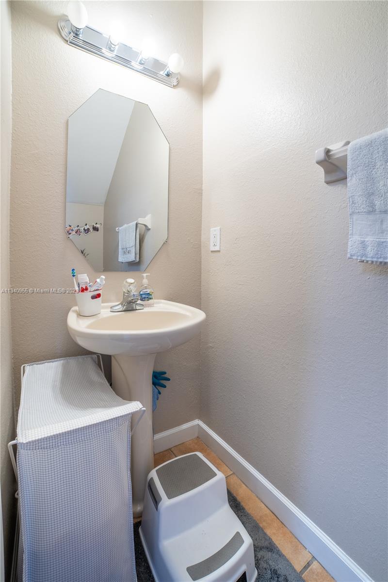 COSTA LINDA CONDO - Residential Lease