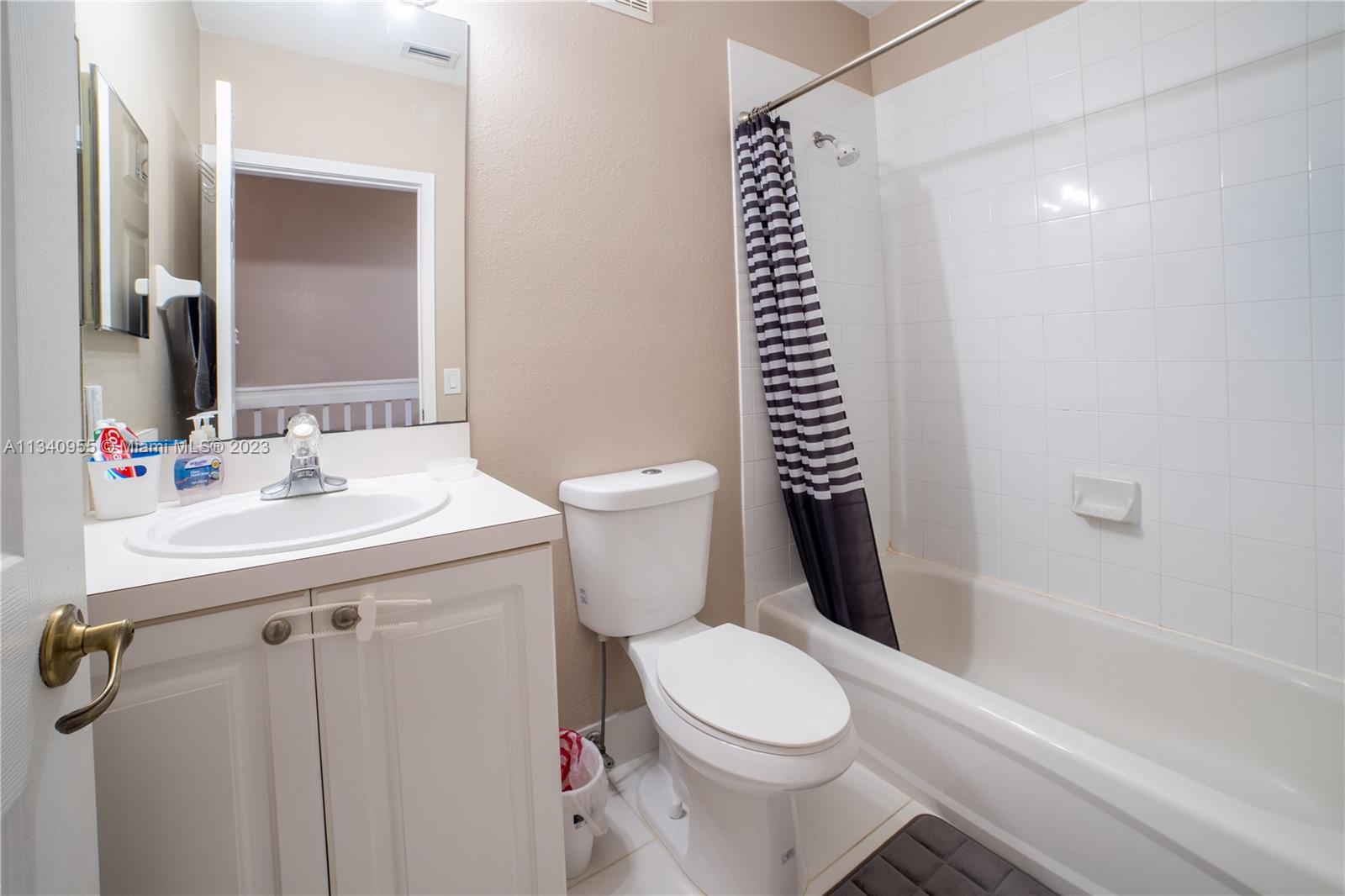 COSTA LINDA CONDO - Residential Lease