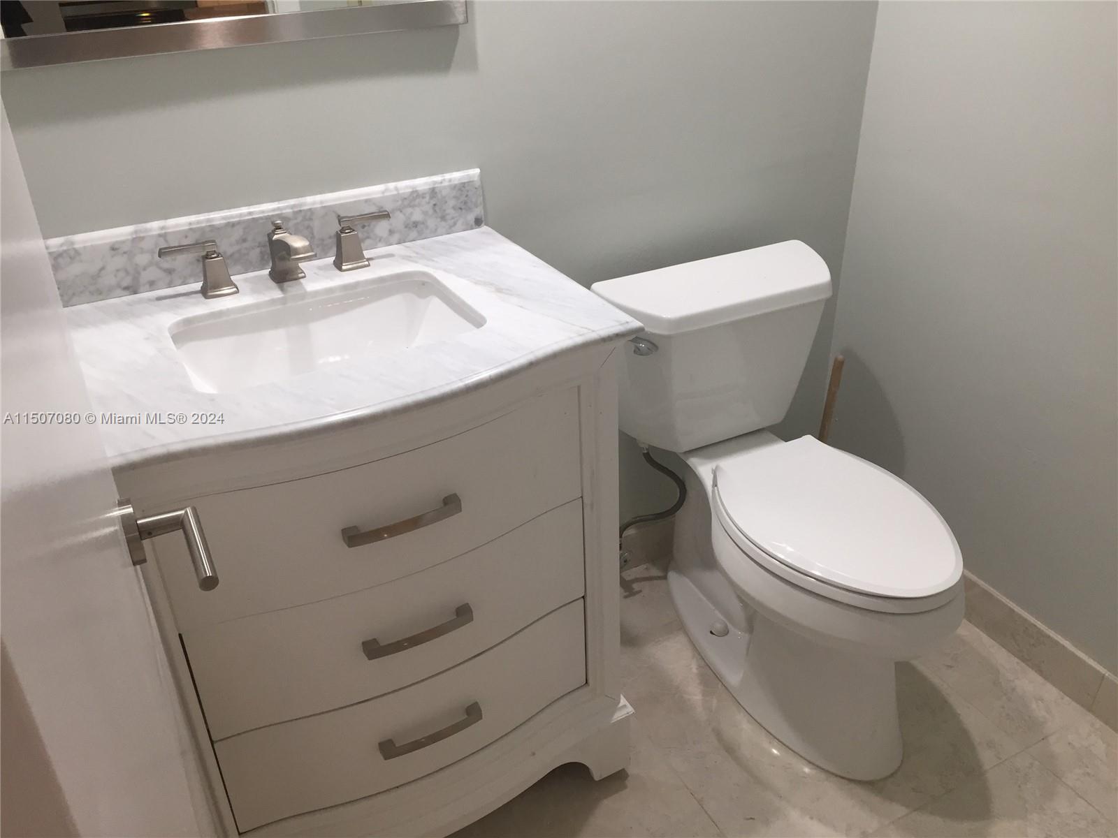 BRICKELL PLACE PHASE II C - Residential