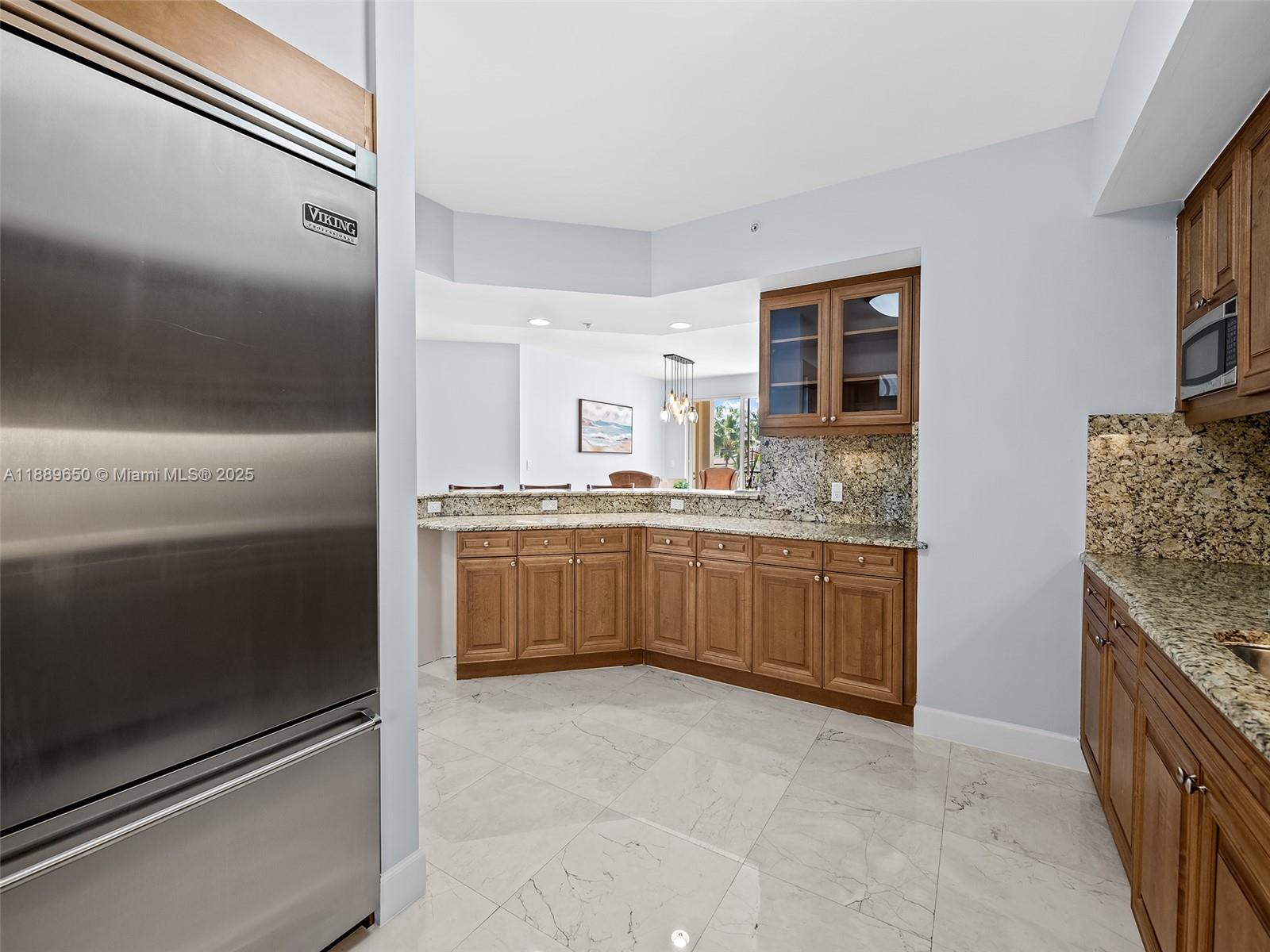 HEMINGWAY LANDINGS CONDO - Residential