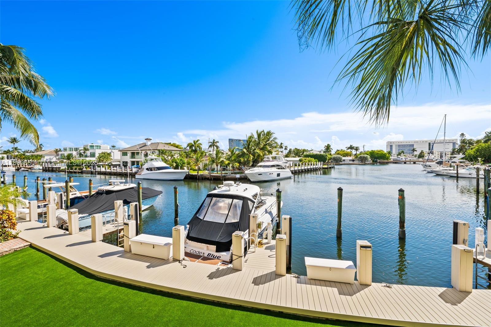 HEMINGWAY LANDINGS CONDO - Residential