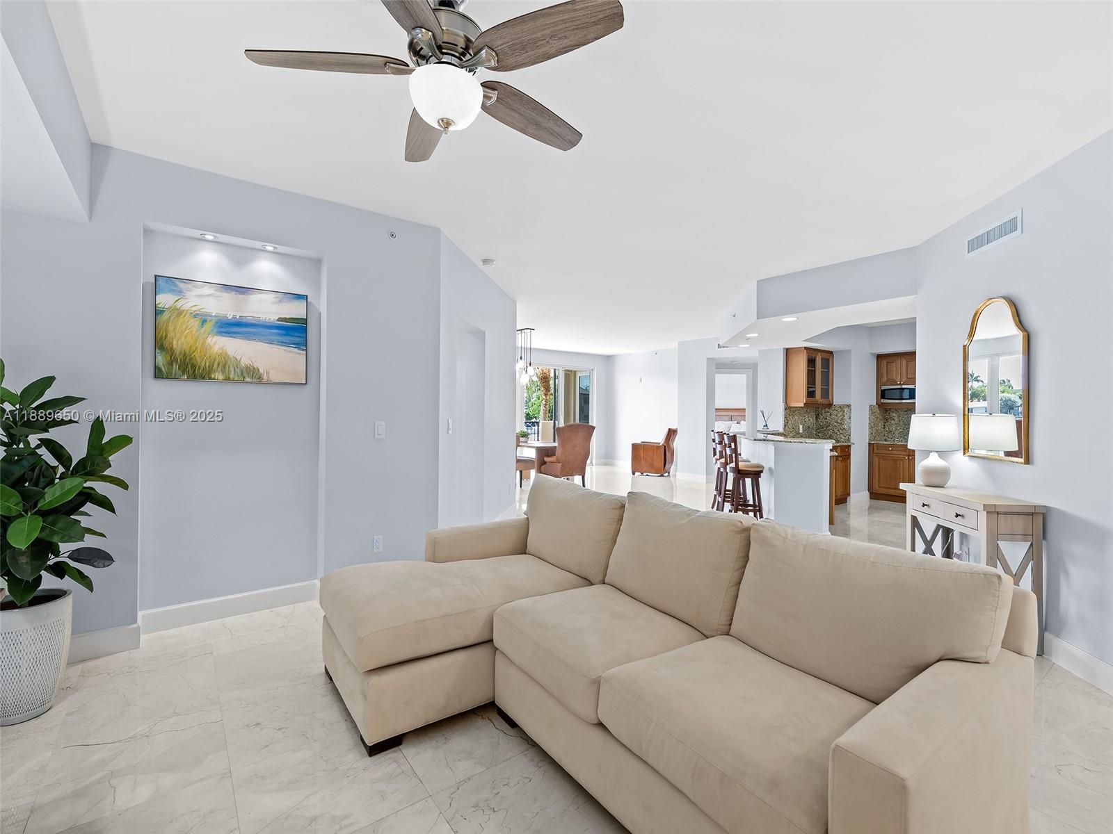 HEMINGWAY LANDINGS CONDO - Residential