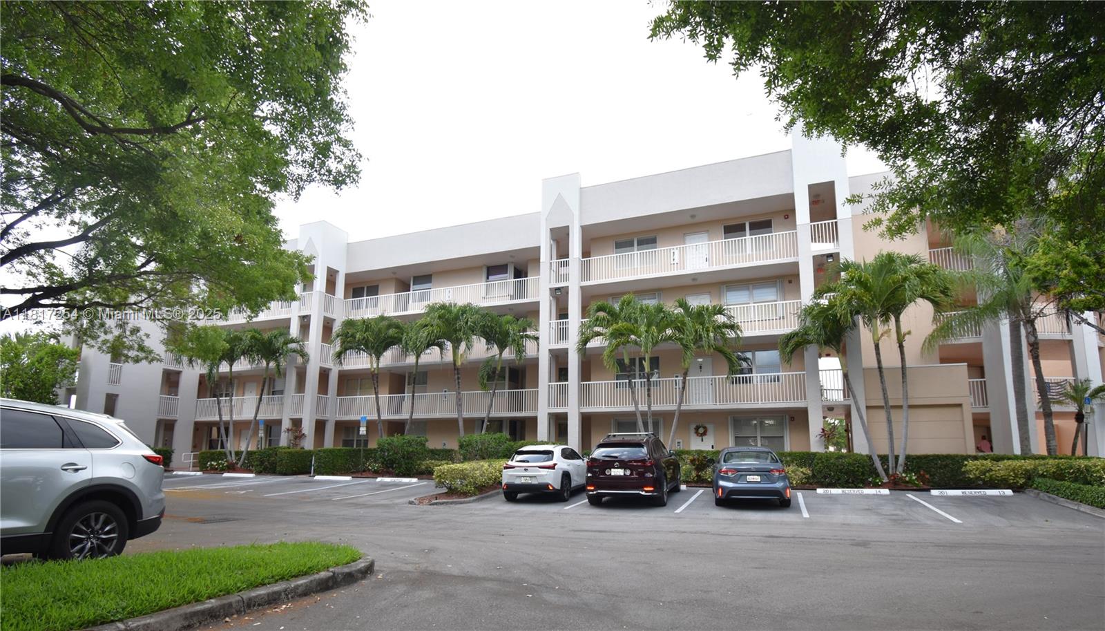 Property for Sale at 2601 N Nob Hill Rd 405, Sunrise, Miami-Dade County, Florida - Bedrooms: 2 
Bathrooms: 2  - $135,000