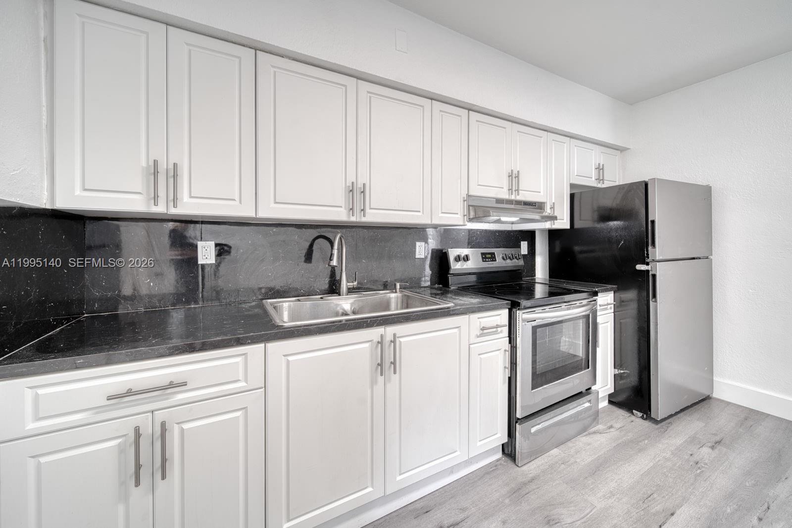 WEST SILVER CREST - Residential Income