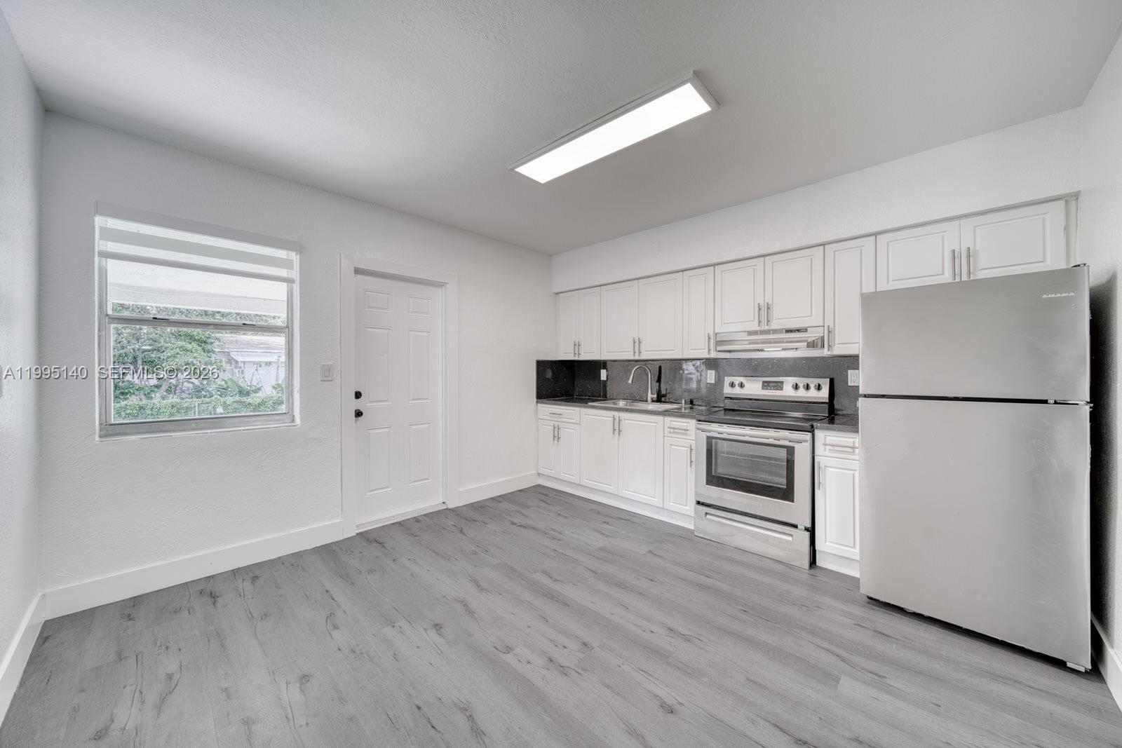 WEST SILVER CREST - Residential Income