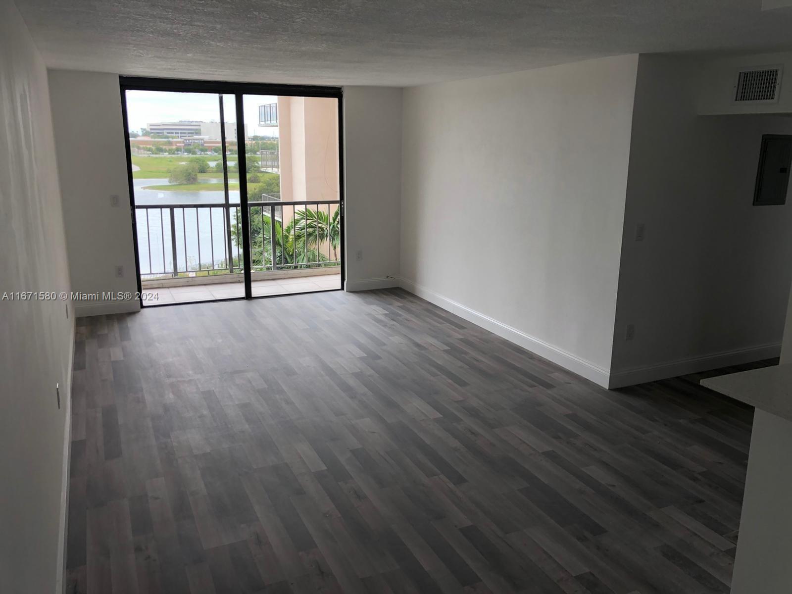 Property for Sale at 9682 Fontainebleau Blvd 507, Miami, Broward County, Florida - Bedrooms: 2 
Bathrooms: 2  - $257,900